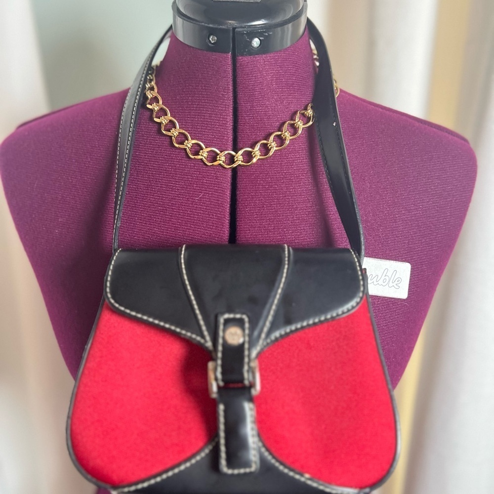 City DKNY Red and Black Crossbody Bag with Silver Clasp